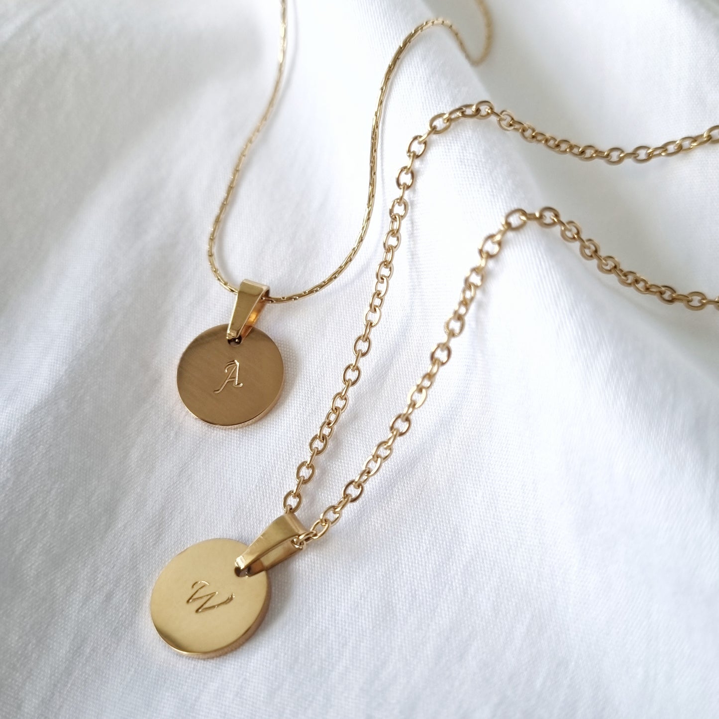 Initial Disc Pendant Necklace (12mm)