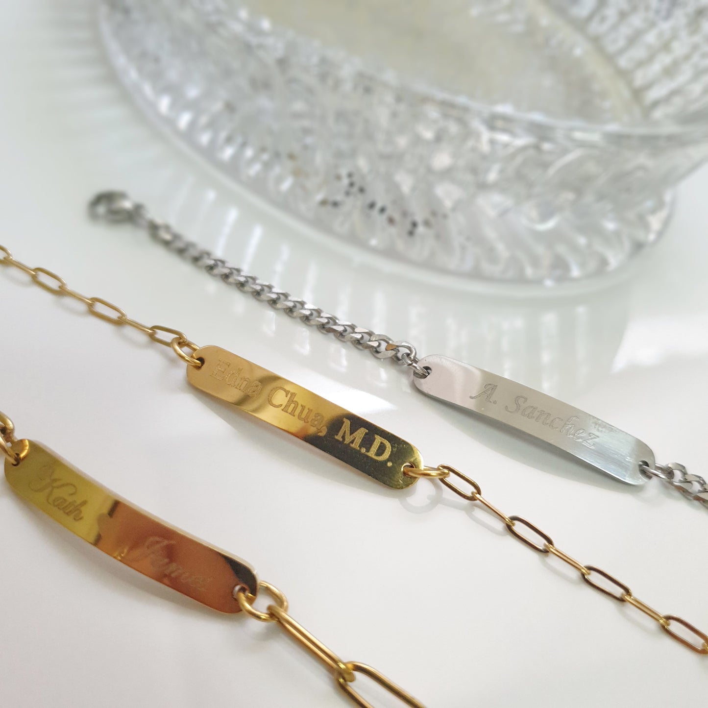 Stella Engravable Bar Bracelet (adult bracelet)